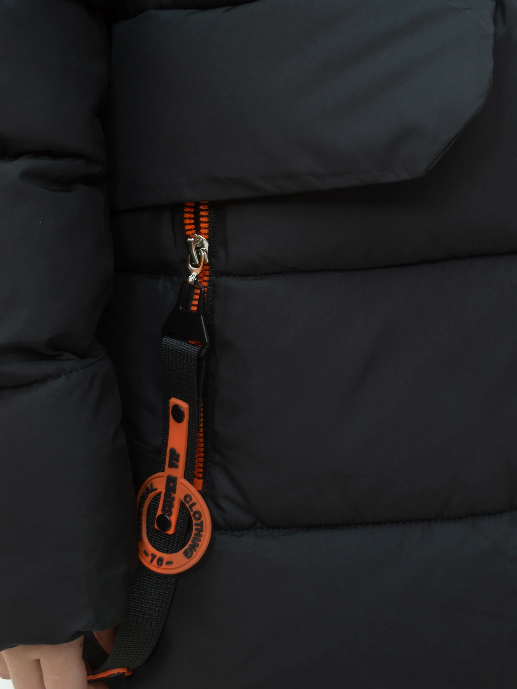 Куртка зимняя для девочки из хлопка и полиэстера