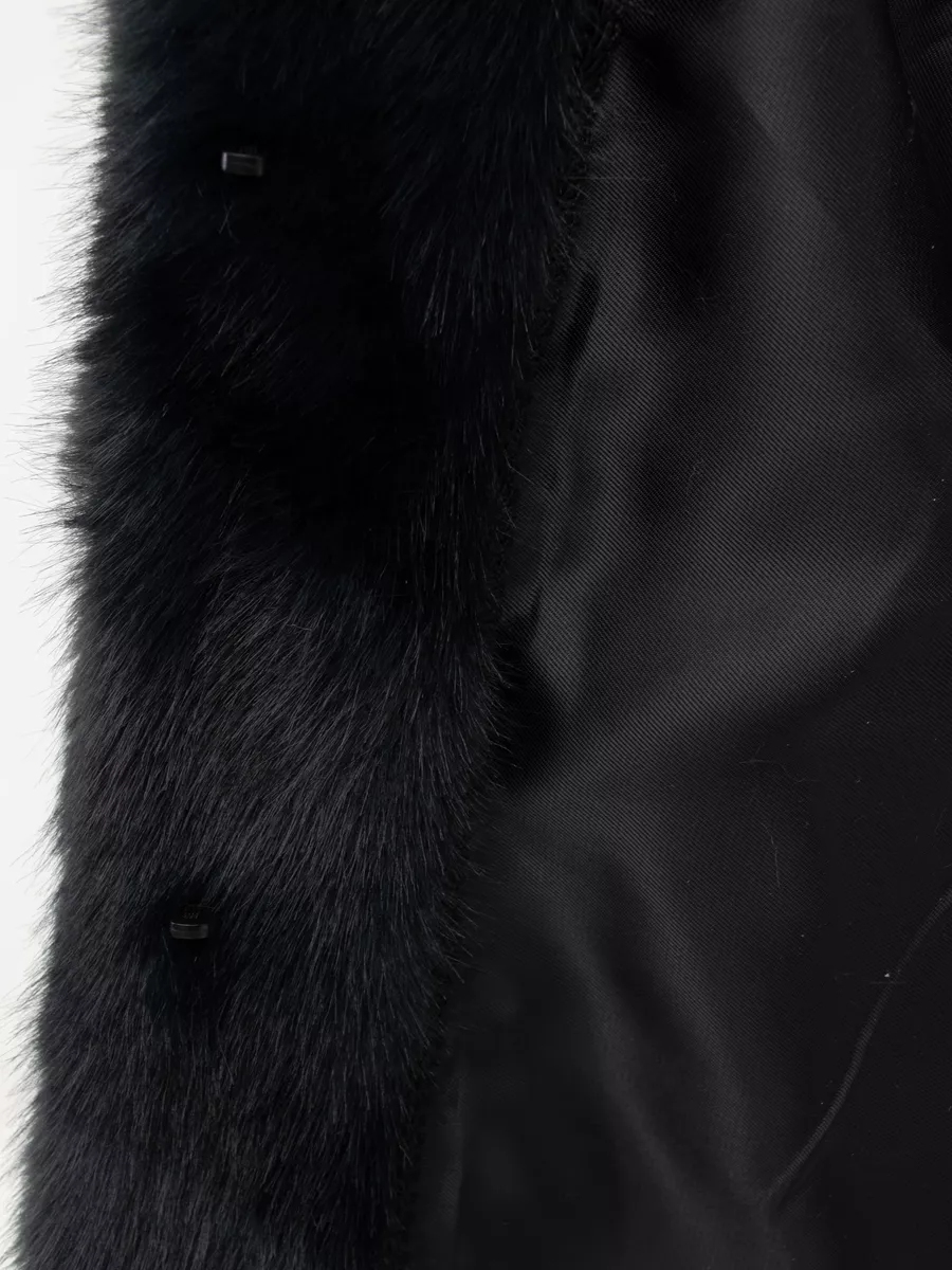 Шуба короткая из эко меха с капюшоном