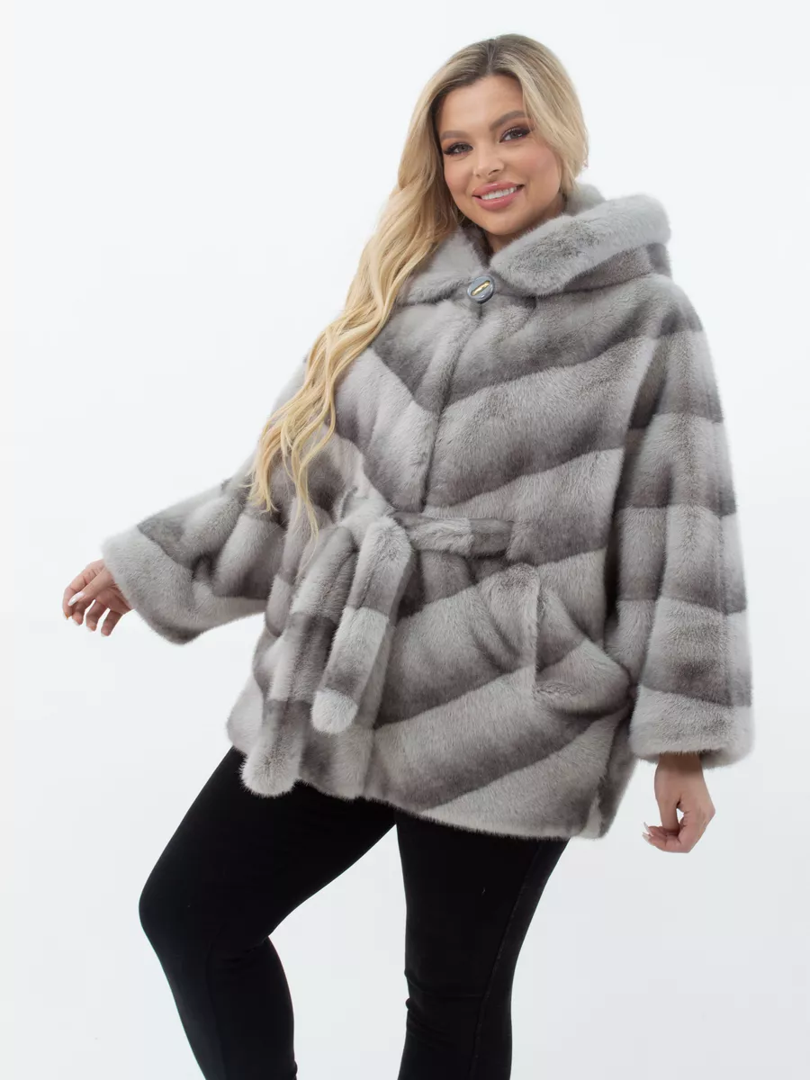 Шуба короткая из эко меха с капюшоном