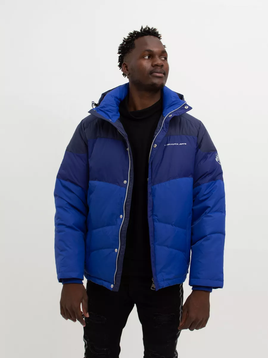 Куртка зимняя короткая с капюшоном пуховик