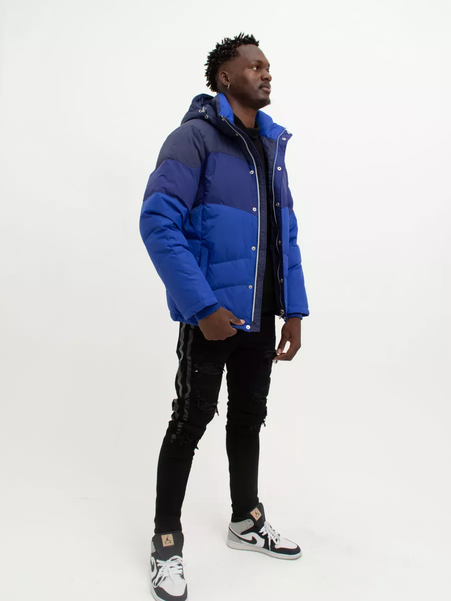 Куртка зимняя короткая с капюшоном пуховик