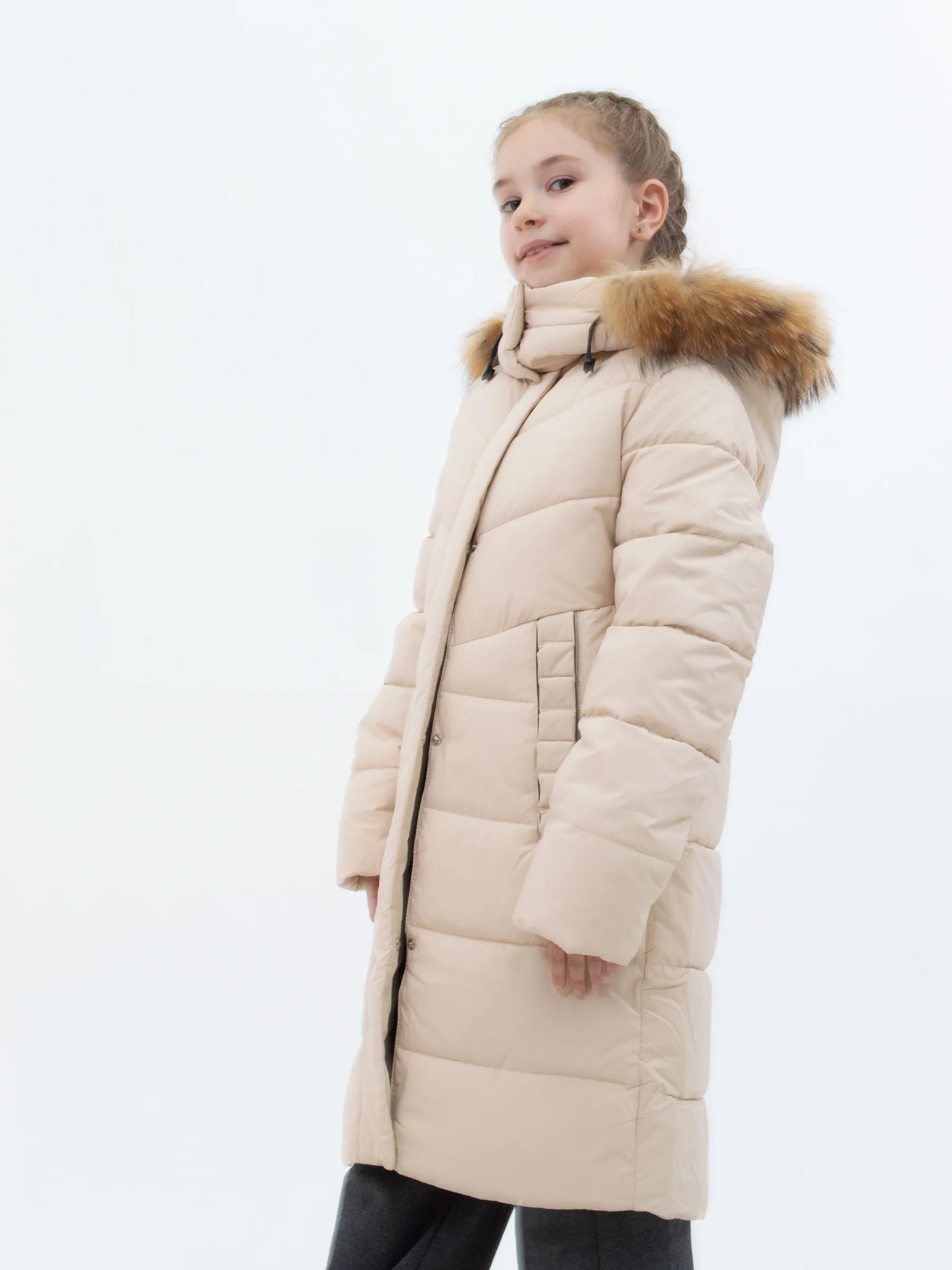 Куртка зимняя для девочки с мехом удлиненная