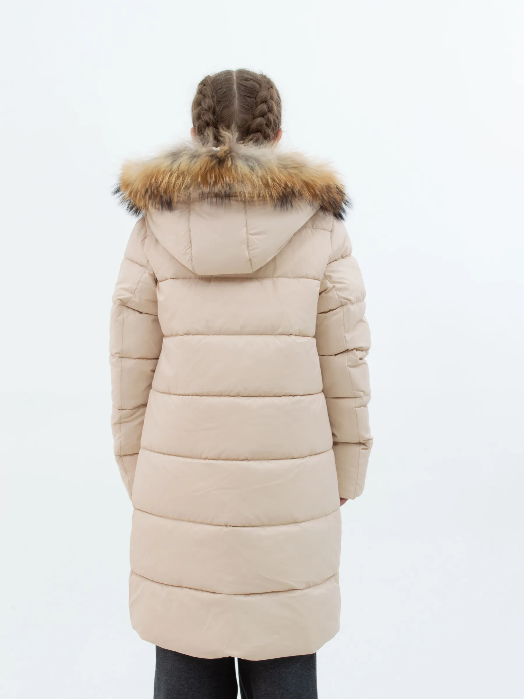 Куртка зимняя для девочки с мехом удлиненная