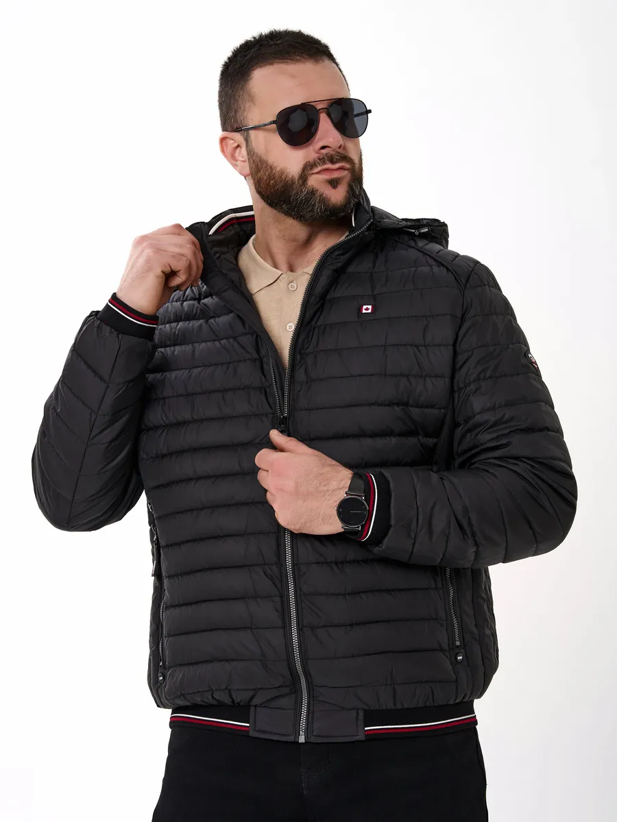 Куртка демисезонная с капюшоном