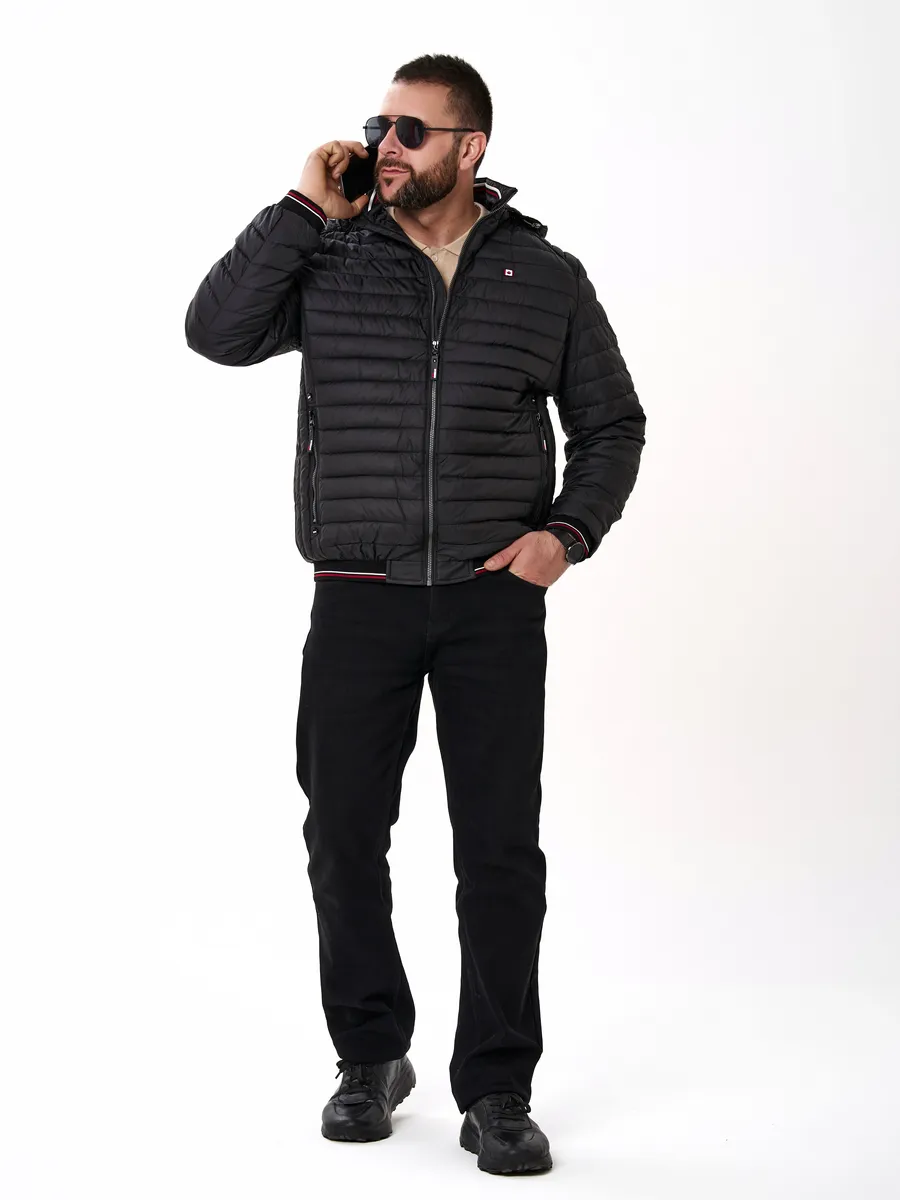 Куртка демисезонная с капюшоном