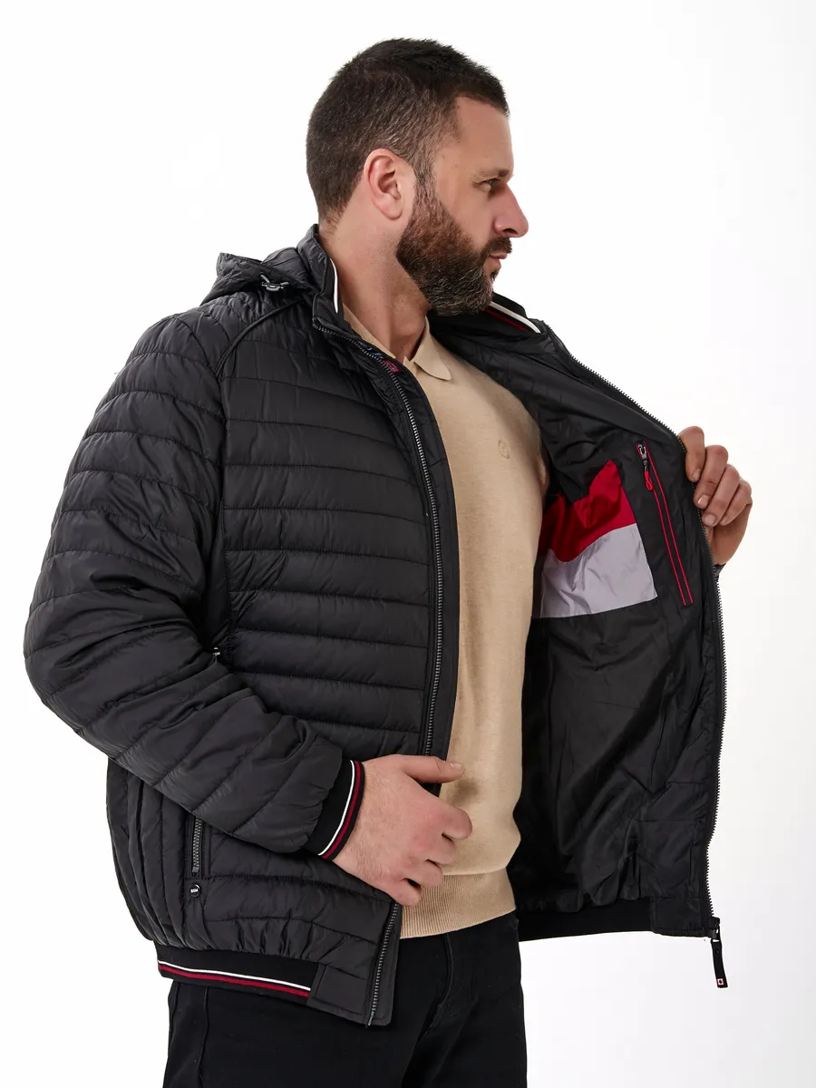 Куртка демисезонная с капюшоном