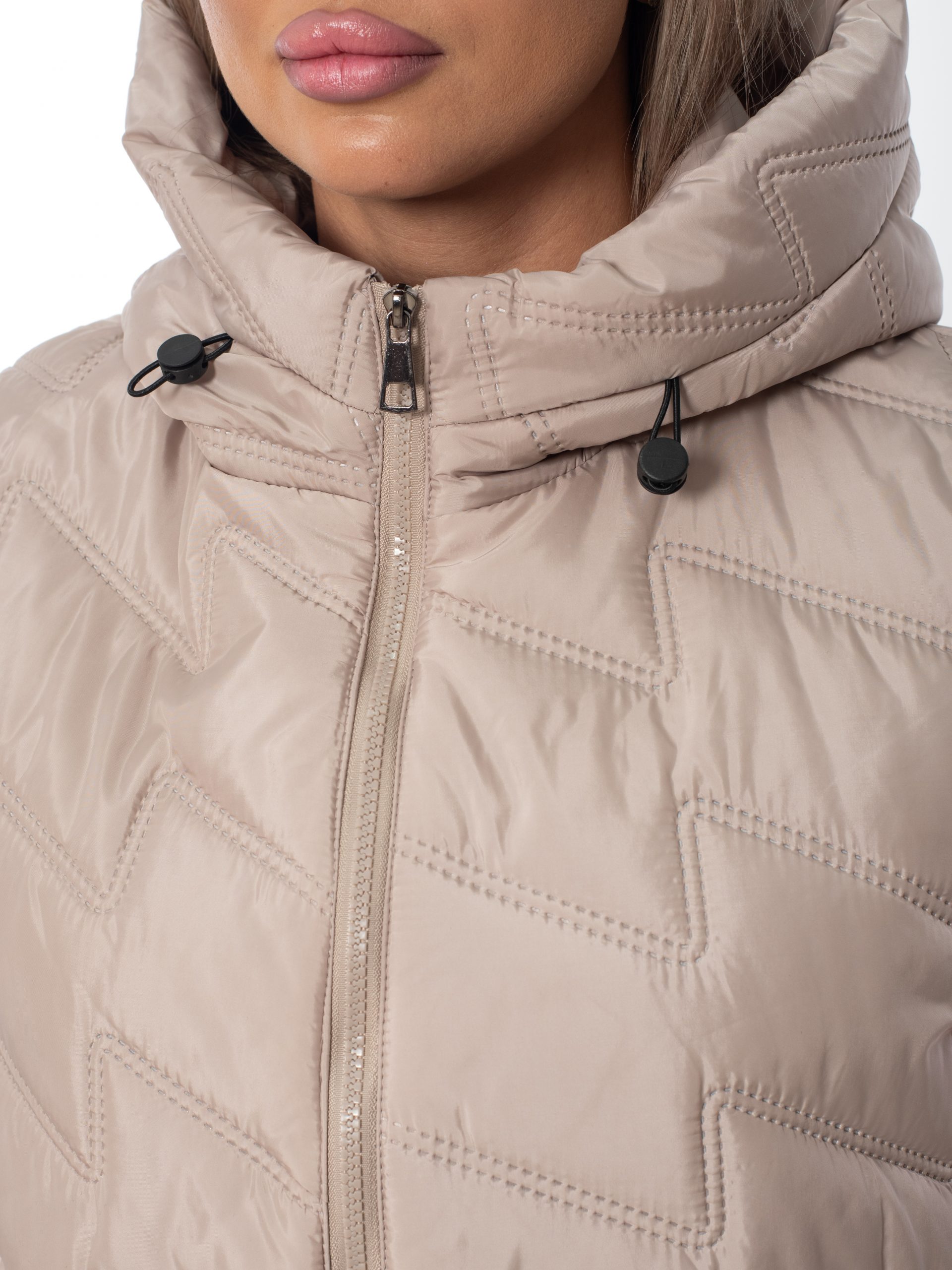 Жилет женский демисезонный оверсайз